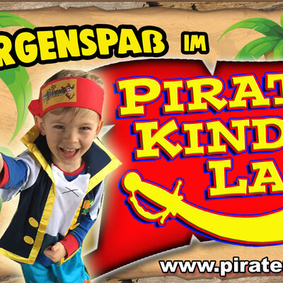 Bild vergrößern: Banner - Piratenkinderland am Maislabyrinth