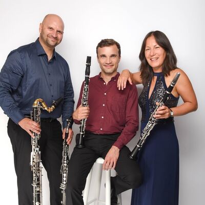 Das Klarinettentrio Schmuck spielt bei der (Der Stunde der Musik)